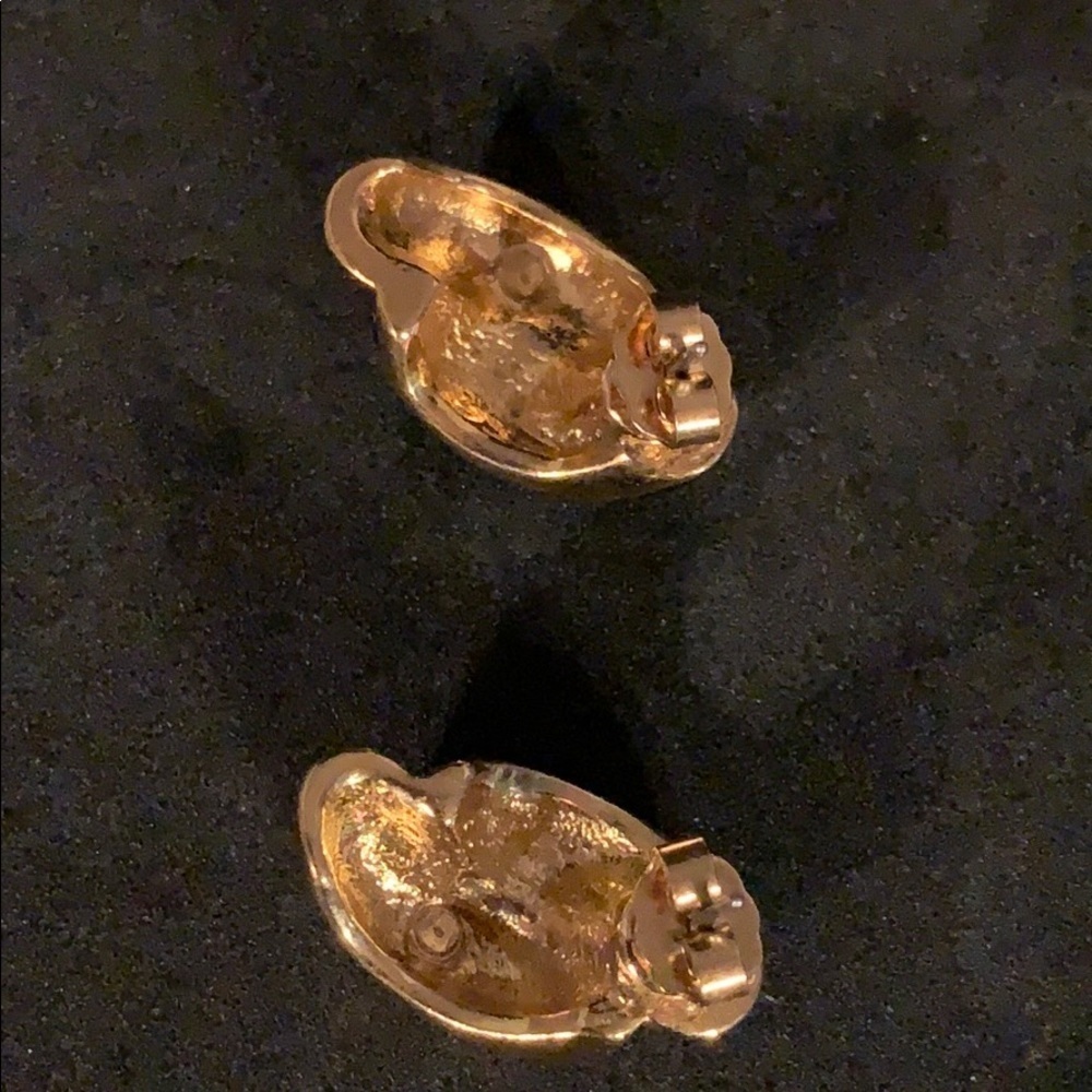 Gold Tone and Black Vintage Post Earrings - Picture 3 of 4